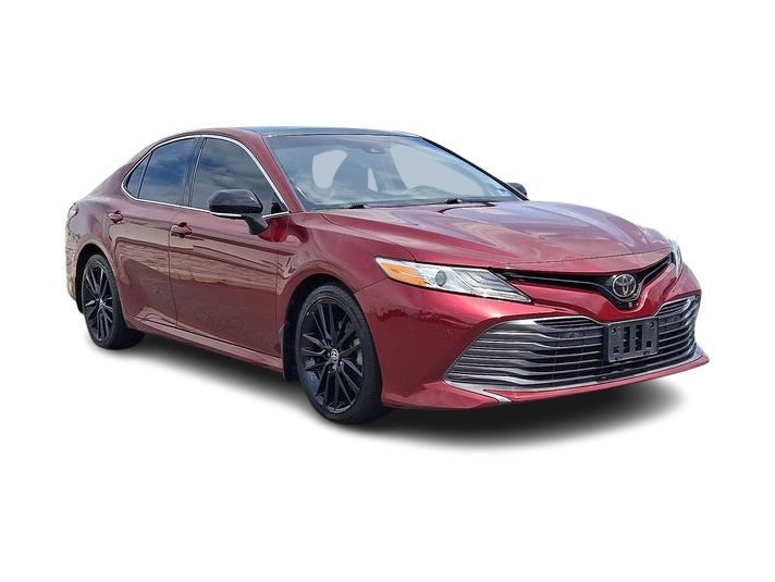 Thumbnail: 2018 Toyota Camry - 17