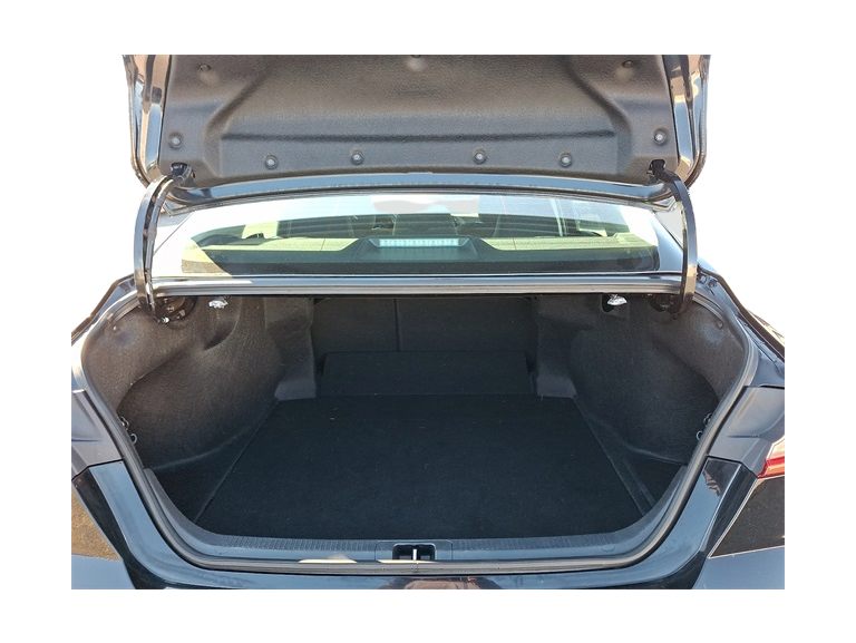 Thumbnail: 2025 Toyota Camry - 14