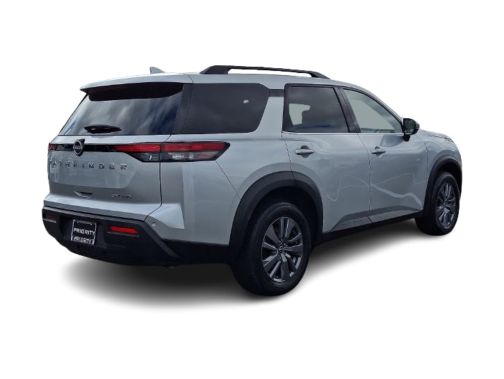 Thumbnail: 2024 Nissan Pathfinder - 18