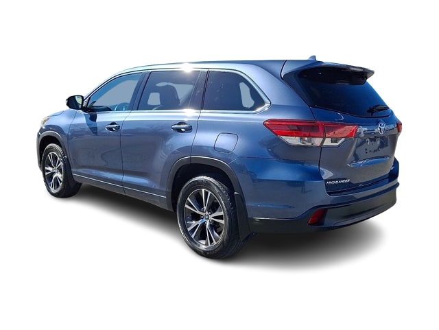 Thumbnail: 2017 Toyota Highlander - 4