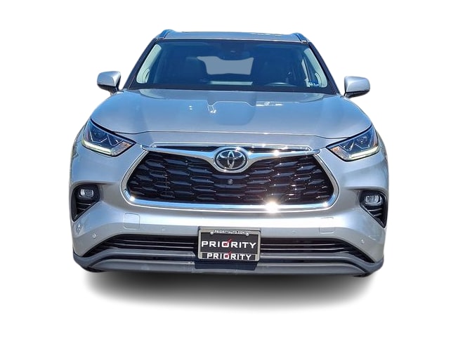 Thumbnail: 2022 Toyota Highlander - 6