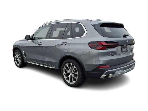 Thumbnail: 2026 BMW X5 - 4