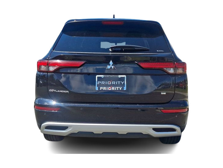 Thumbnail: 2024 Mitsubishi Outlander - 5