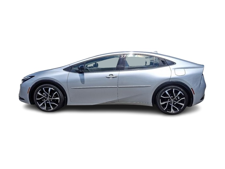 Thumbnail: 2024 Toyota Prius Prime - 3