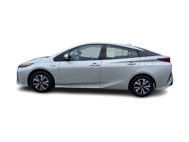 Thumbnail: 2017 Toyota Prius Prime - 3