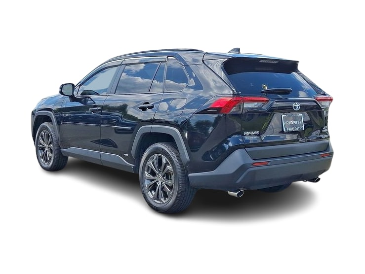 Thumbnail: 2022 Toyota RAV4 - 4