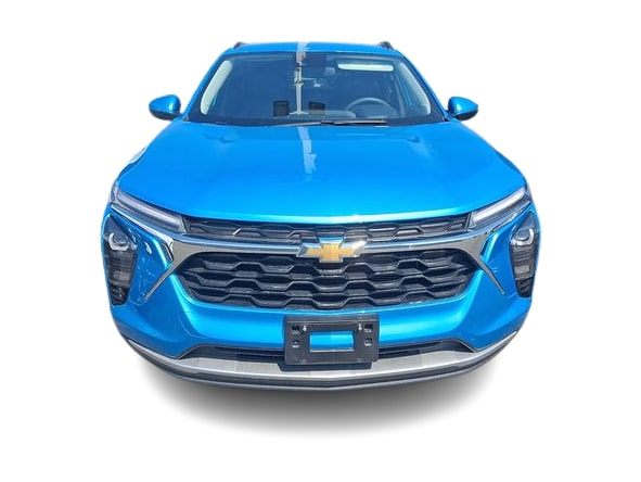Thumbnail: 2025 Chevrolet Trax - 3
