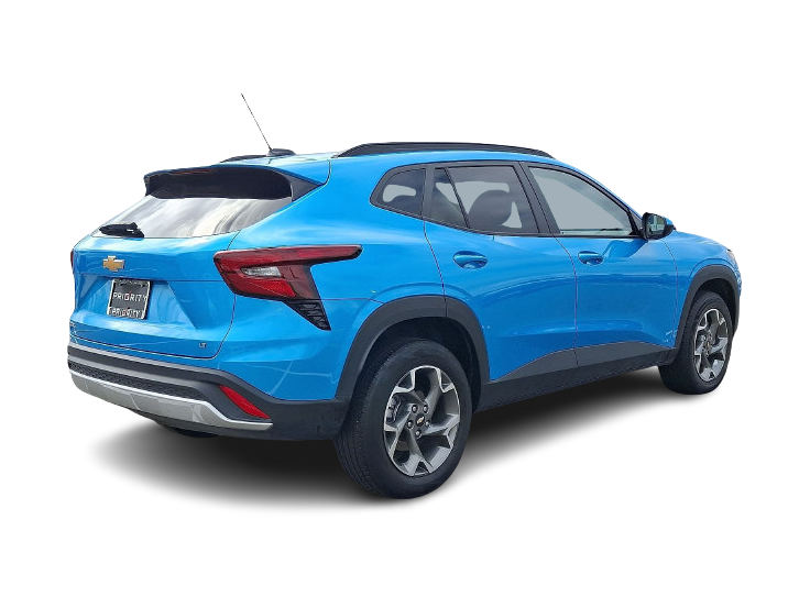 Thumbnail: 2025 Chevrolet Trax - 17