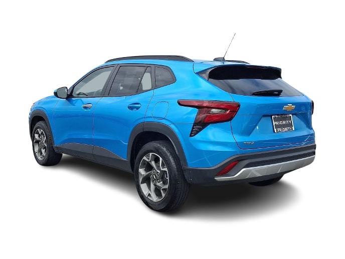 Thumbnail: 2025 Chevrolet Trax - 4