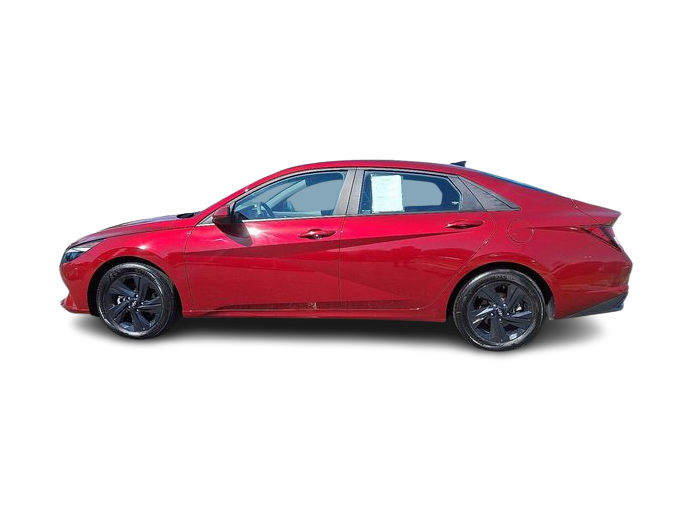 Thumbnail: 2023 Hyundai Elantra - 3