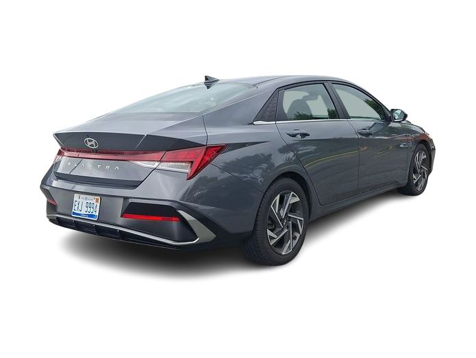 Thumbnail: 2025 Hyundai Elantra - 17