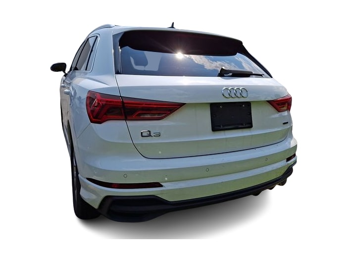 Thumbnail: 2025 Audi Q3 - 10