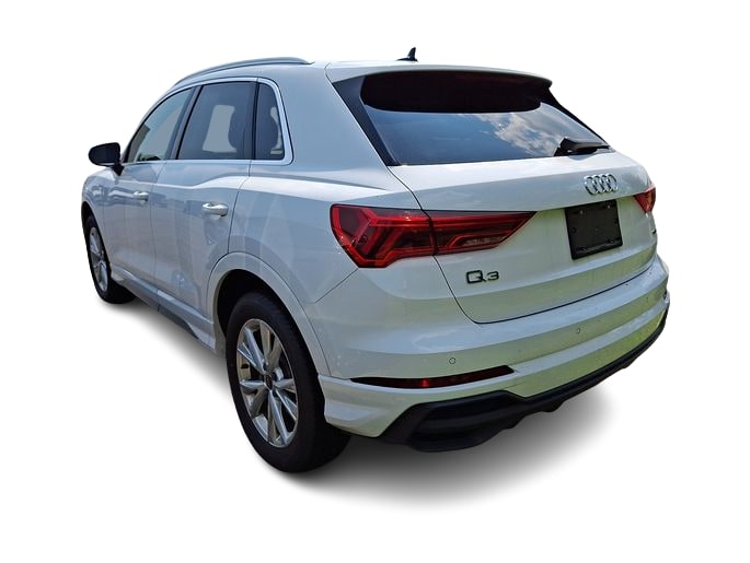 Thumbnail: 2025 Audi Q3 - 2
