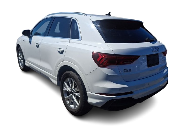 Thumbnail: 2025 Audi Q3 - 2