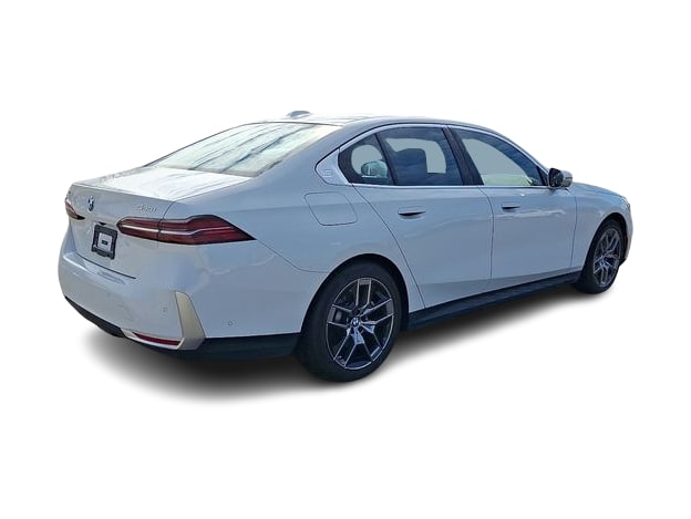 Thumbnail: 2026 BMW 5 Series - 18