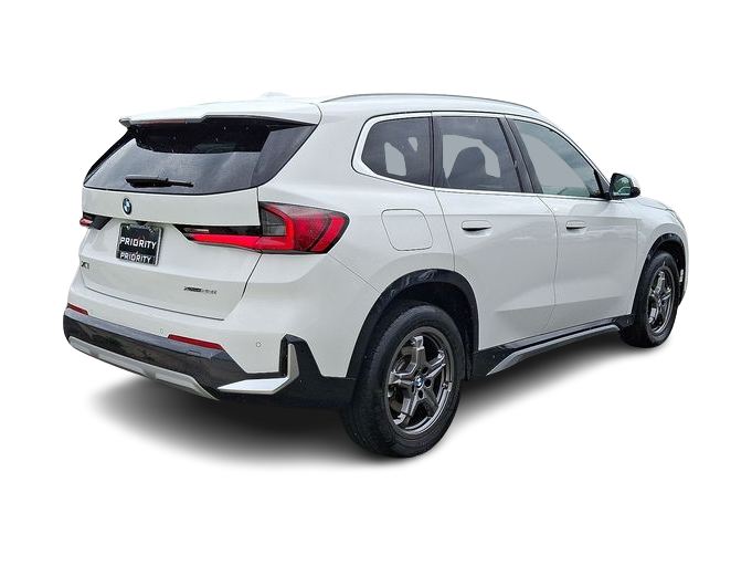 Thumbnail: 2025 BMW X1 - 16