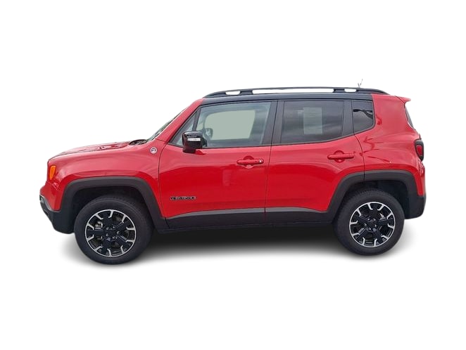Thumbnail: 2023 Jeep Renegade - 3