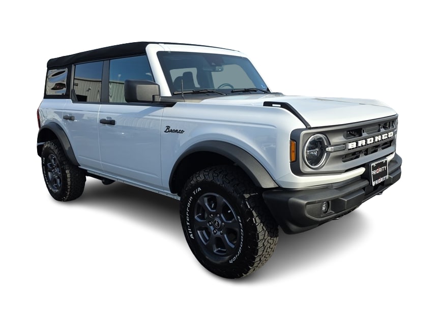 Thumbnail: 2023 Ford Bronco - 17