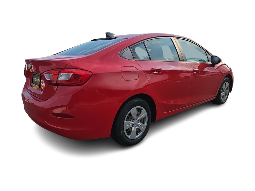 Thumbnail: 2017 Chevrolet Cruze - 20