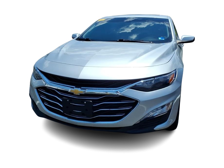Thumbnail: 2022 Chevrolet Malibu - 2