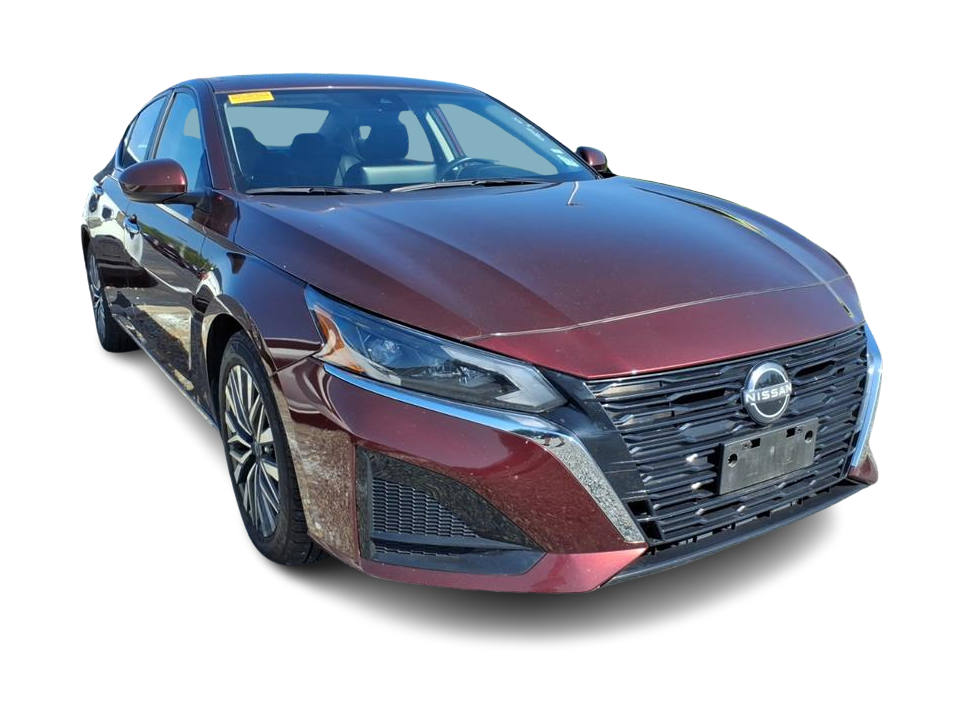 Thumbnail: 2024 Nissan Altima - 10