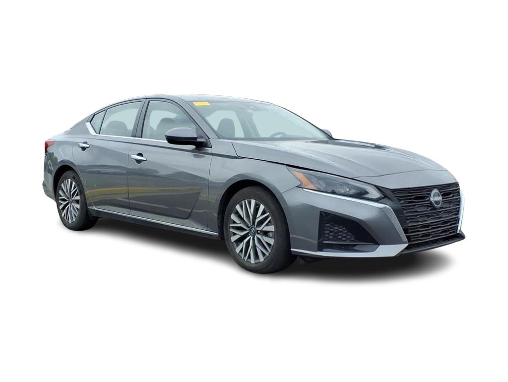 Thumbnail: 2023 Nissan Altima - 11