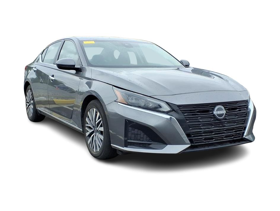 Thumbnail: 2023 Nissan Altima - 9
