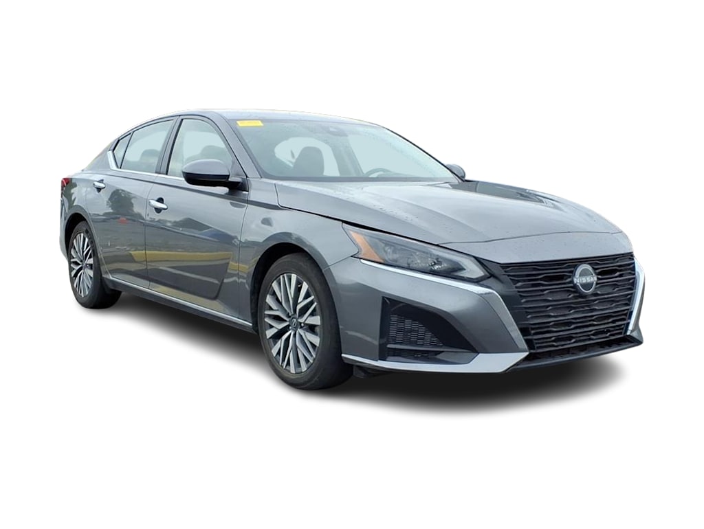 Thumbnail: 2023 Nissan Altima - 10
