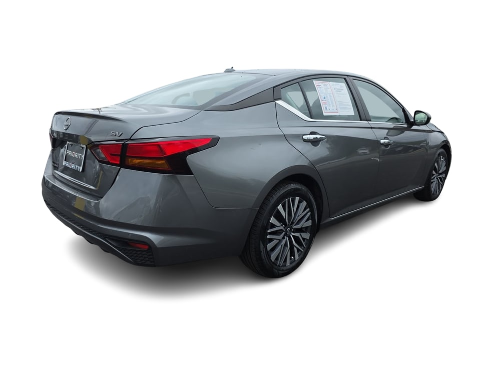 Thumbnail: 2023 Nissan Altima - 20