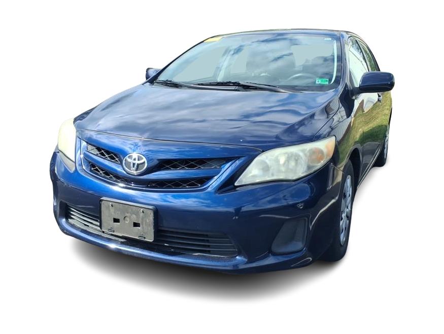 Thumbnail: 2013 Toyota Corolla - 5