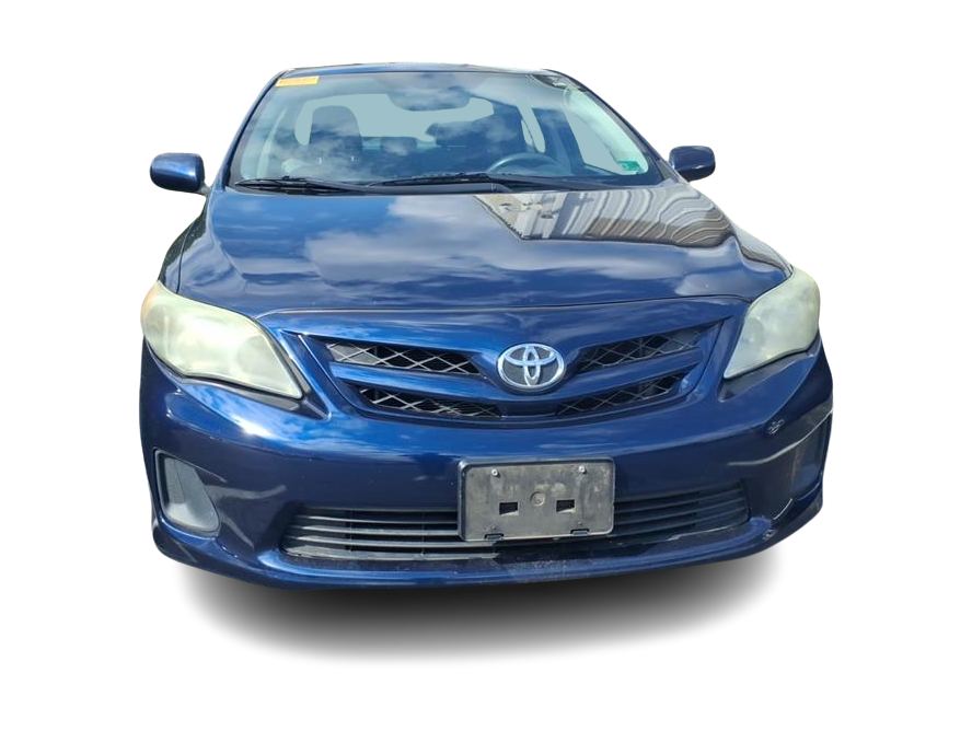 Thumbnail: 2013 Toyota Corolla - 8