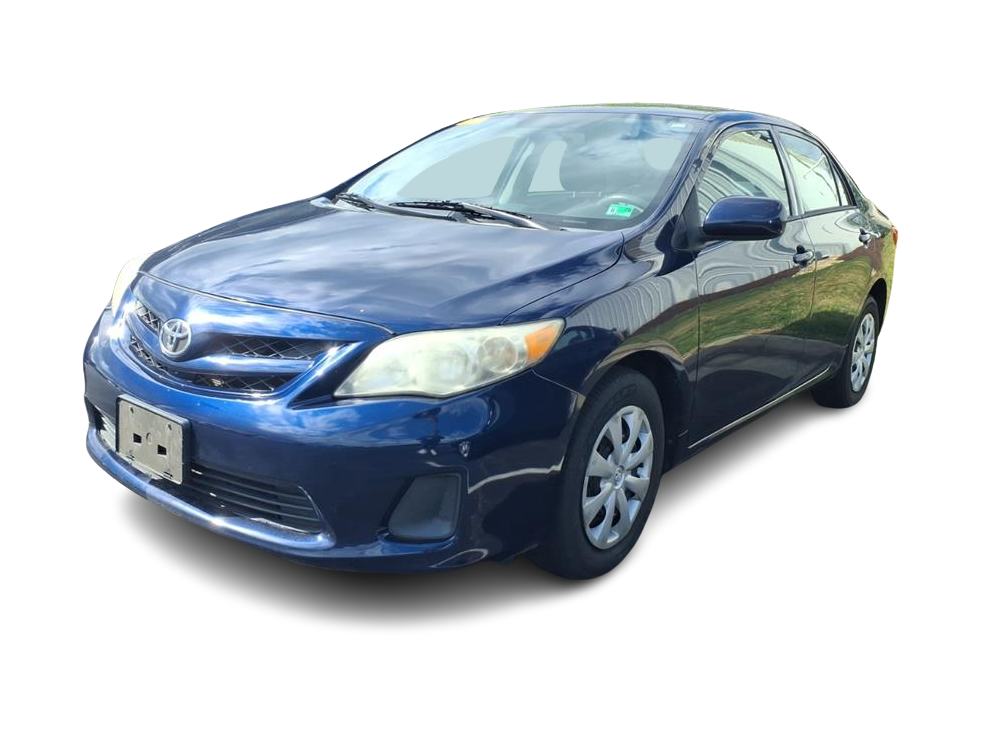 Thumbnail: 2013 Toyota Corolla - 3