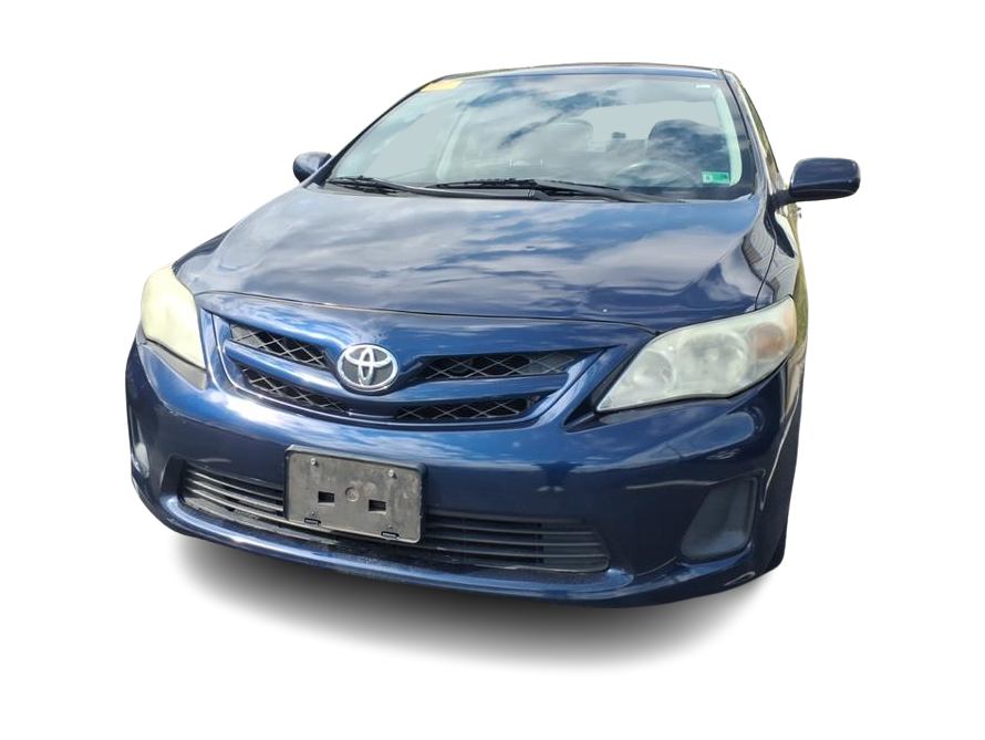 Thumbnail: 2013 Toyota Corolla - 2