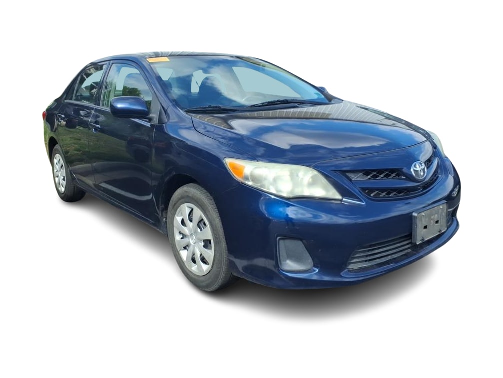 Thumbnail: 2013 Toyota Corolla - 12