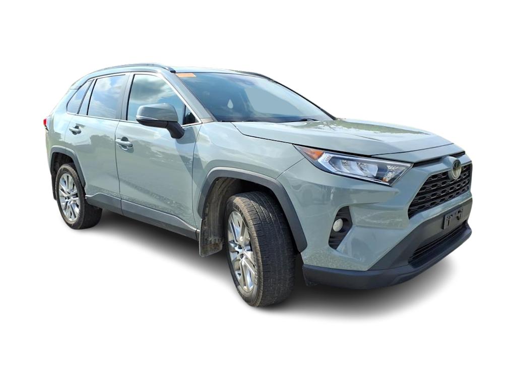 Thumbnail: 2020 Toyota RAV4 - 12
