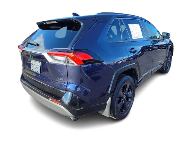 2021 Toyota RAV4 XSE 20