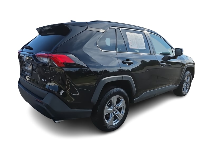 Thumbnail: 2023 Toyota RAV4 - 20