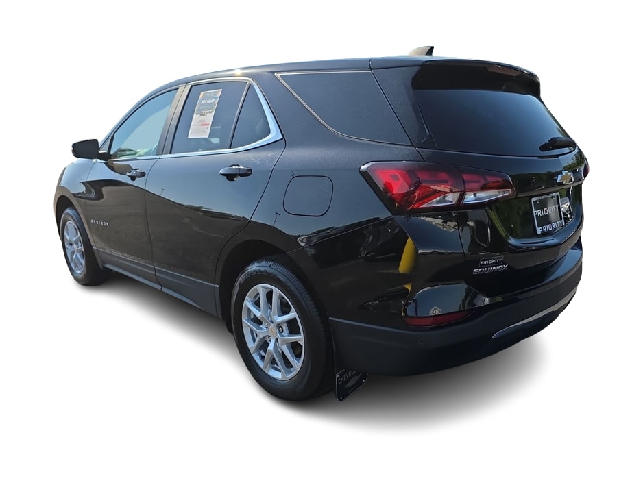 Thumbnail: 2023 Chevrolet Equinox - 4