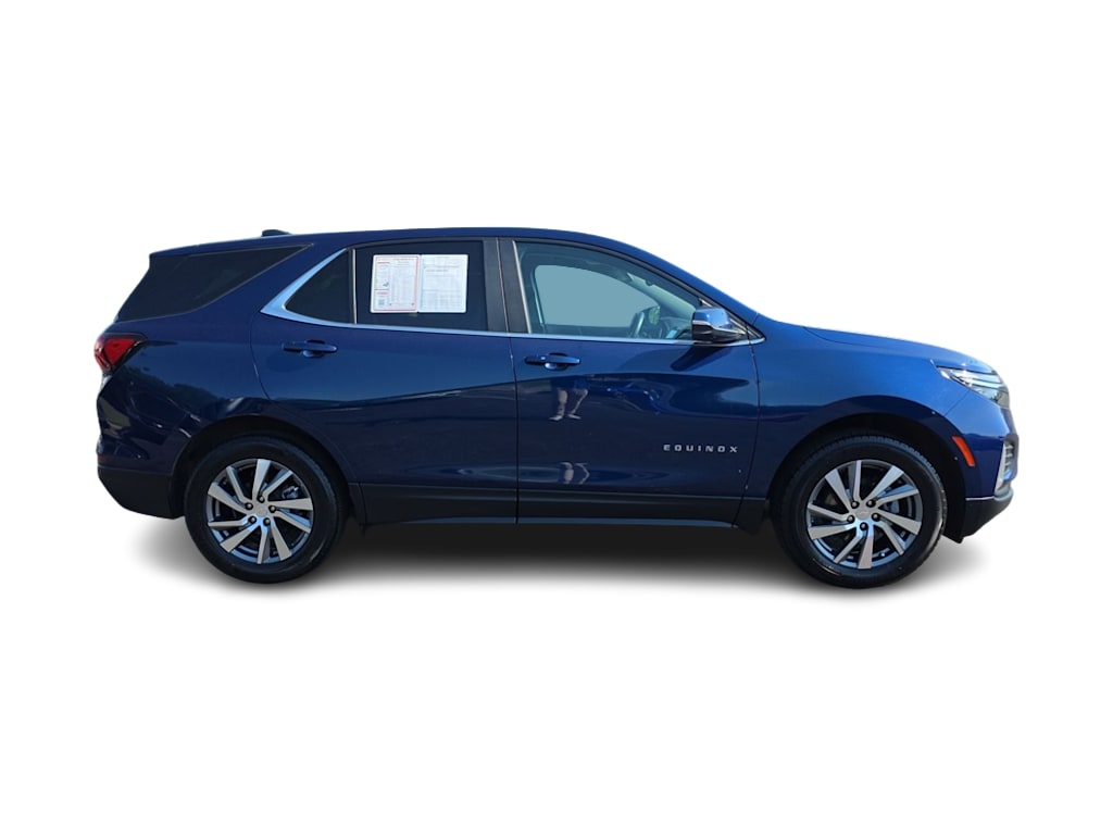 Thumbnail: 2023 Chevrolet Equinox - 18