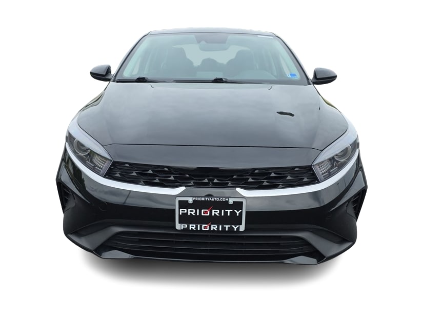 Thumbnail: 2023 Kia Forte - 6