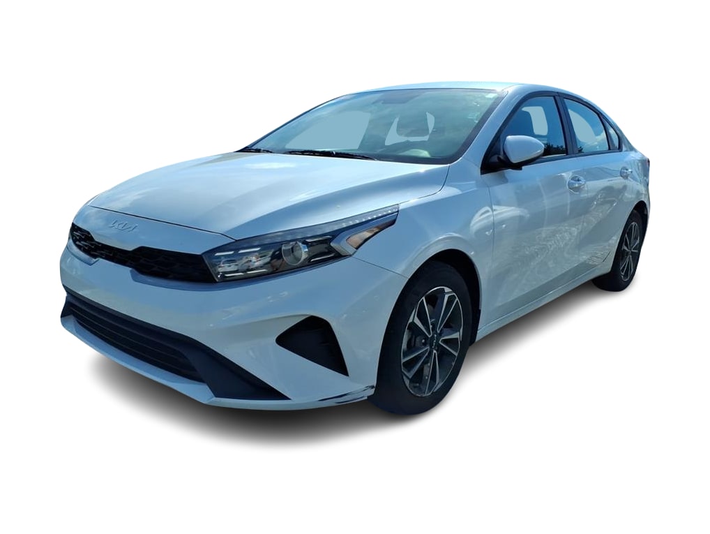 Thumbnail: 2024 Kia Forte - 4