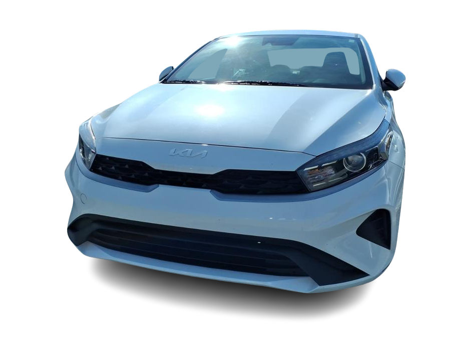Thumbnail: 2024 Kia Forte - 3