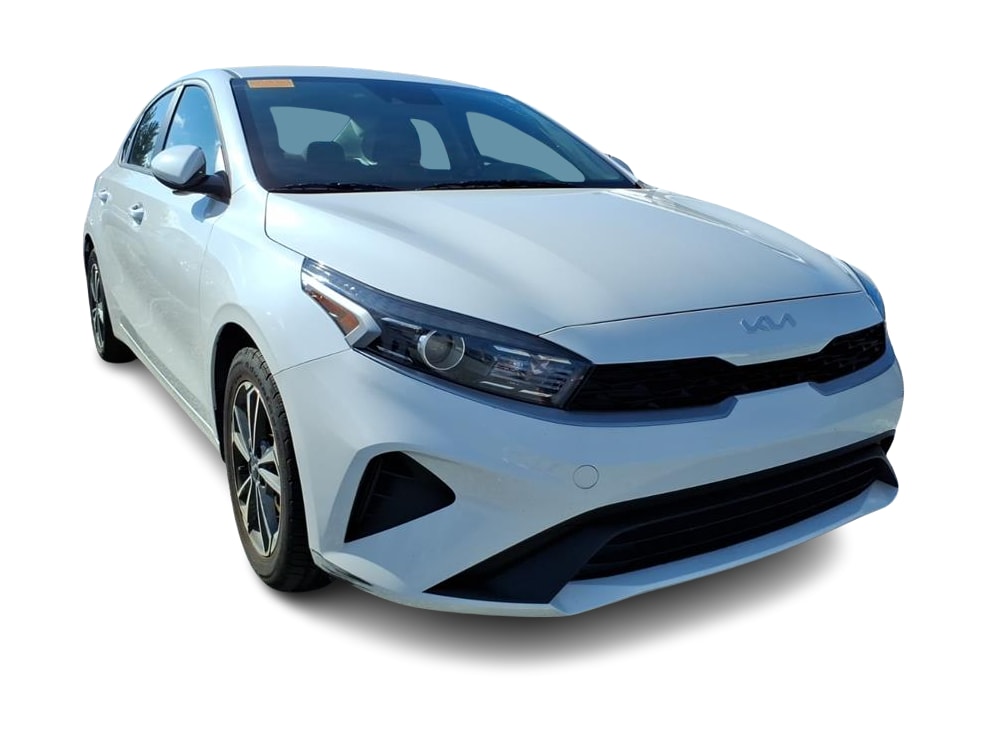 Thumbnail: 2024 Kia Forte - 10