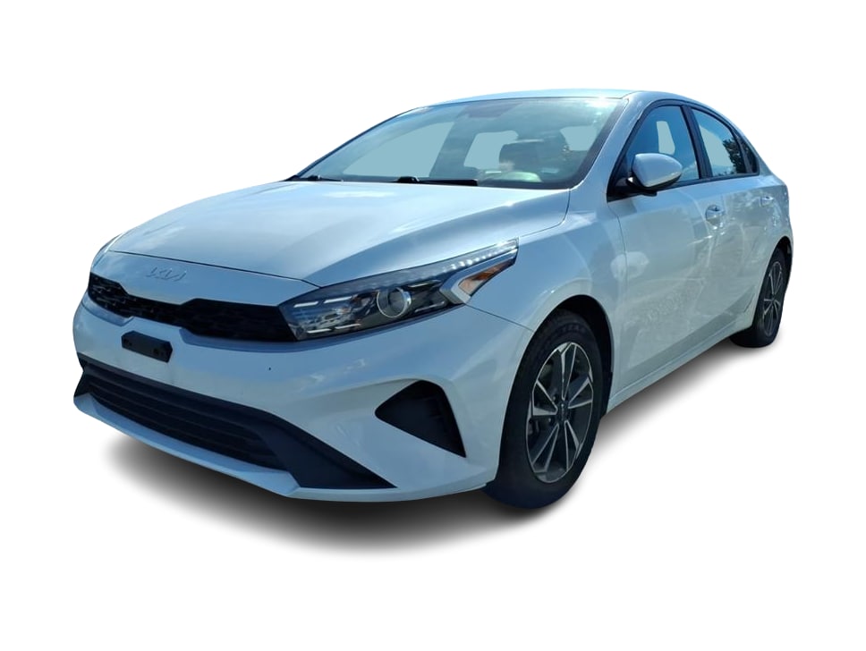 Thumbnail: 2023 Kia Forte - 3
