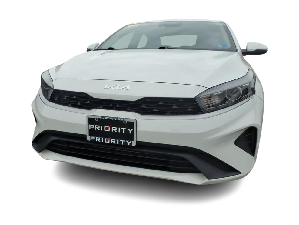 Thumbnail: 2024 Kia Forte - 5