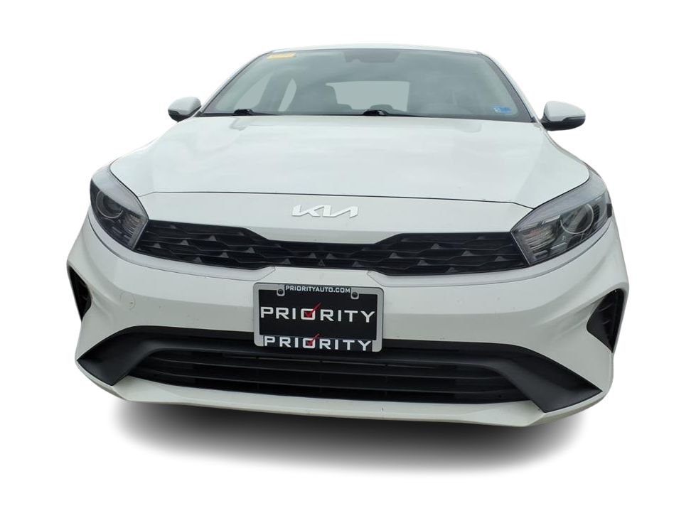 Thumbnail: 2024 Kia Forte - 6