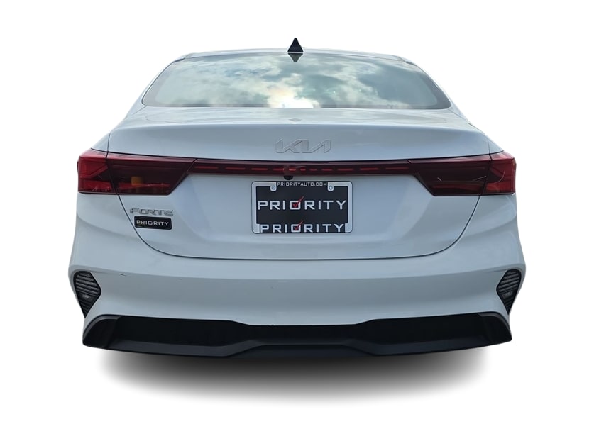 Thumbnail: 2024 Kia Forte - 26