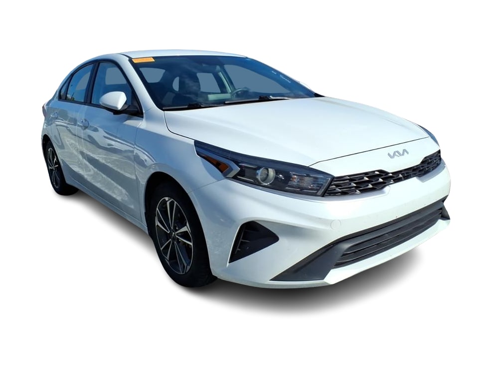 Thumbnail: 2024 Kia Forte - 12