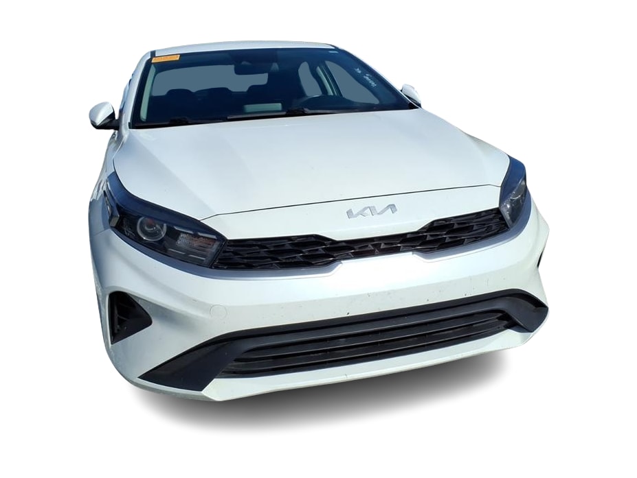 Thumbnail: 2024 Kia Forte - 8