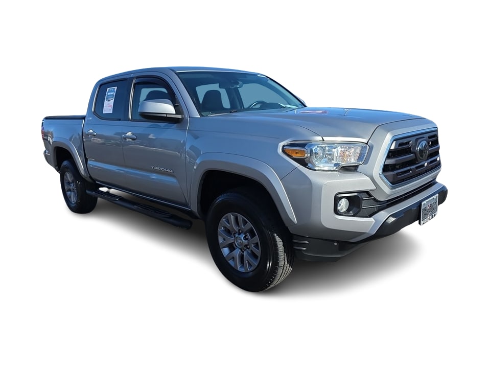 Thumbnail: 2019 Toyota Tacoma - 17